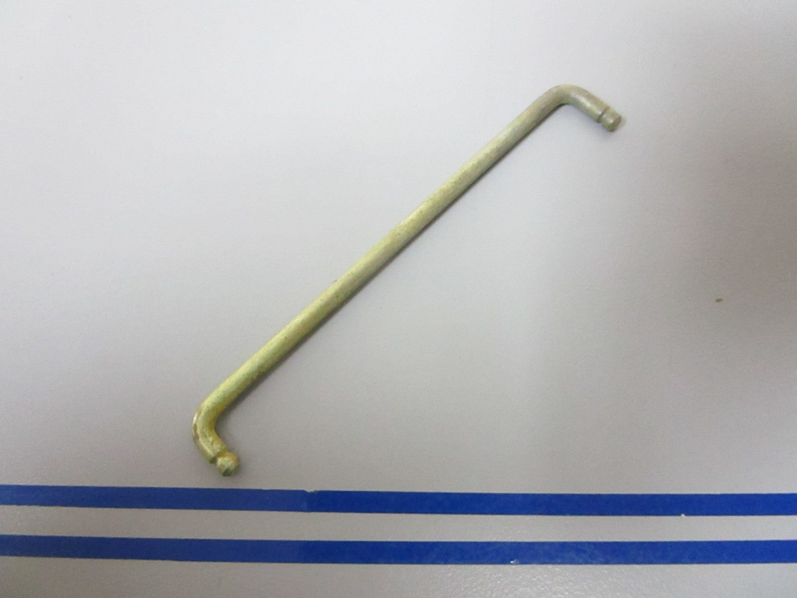 NEW OEM 314689 0314689 OMC Johnson Evinrude Link 0720