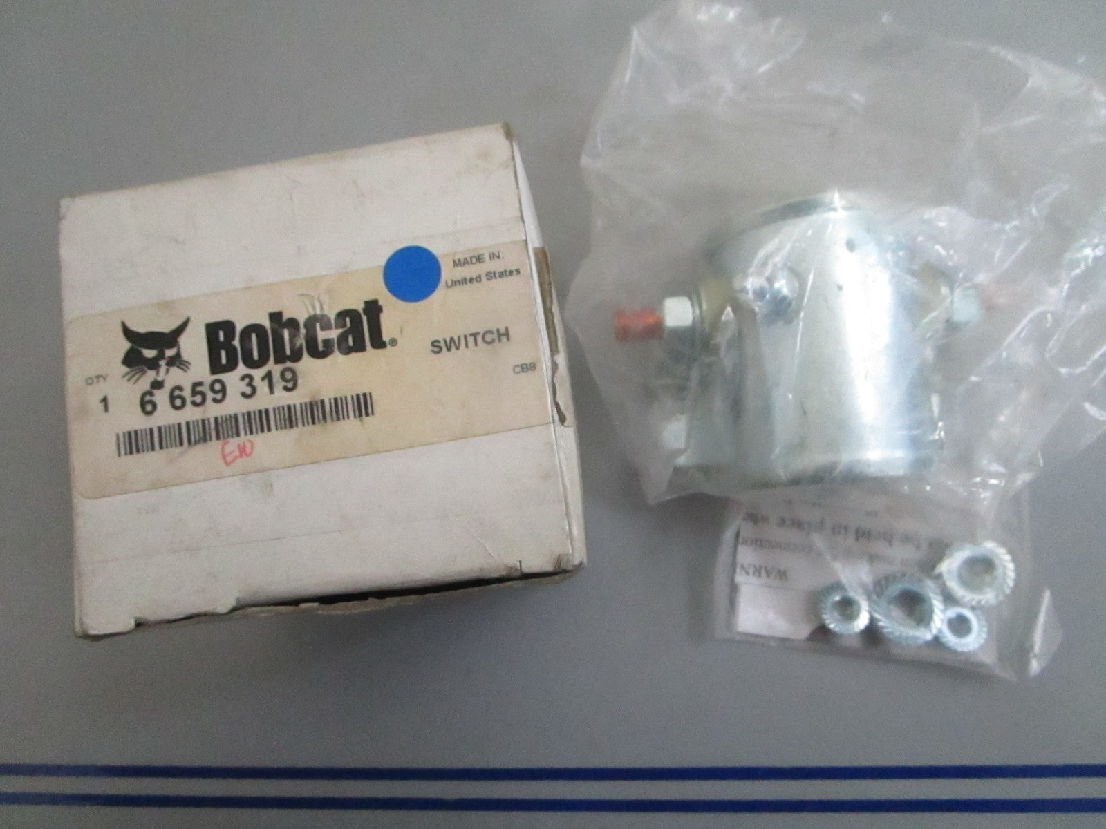 *NEW OEM* 0820 Bobcat Switch 6659319