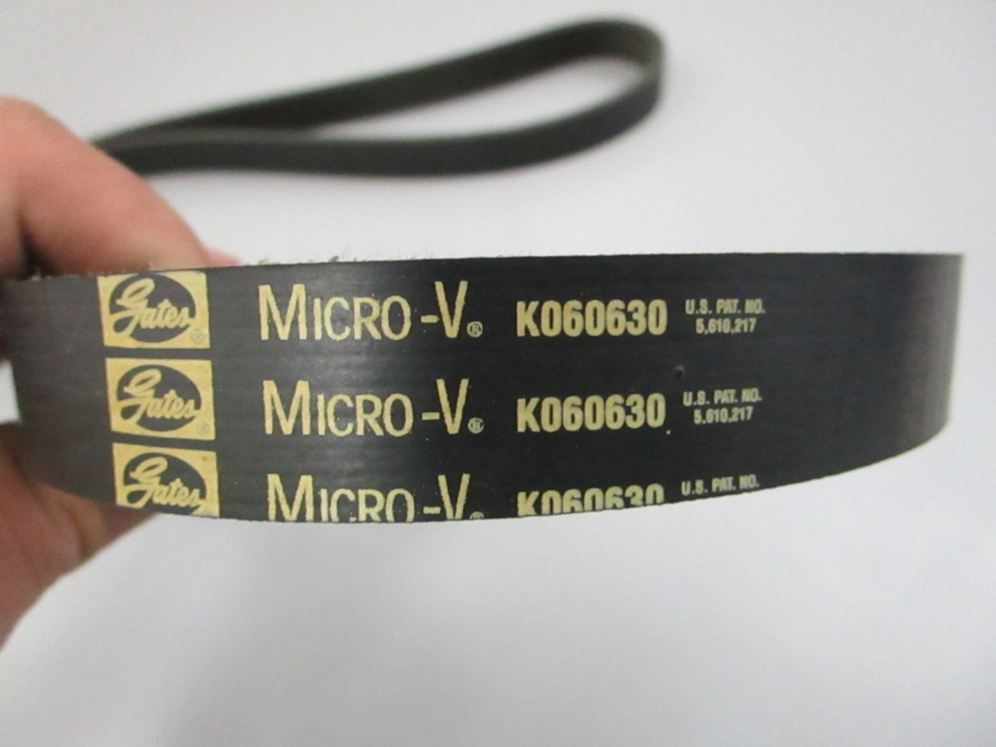 Gates K060630 Micro-V Serpentine Belt 6-Rib 63.04in NEW 0810