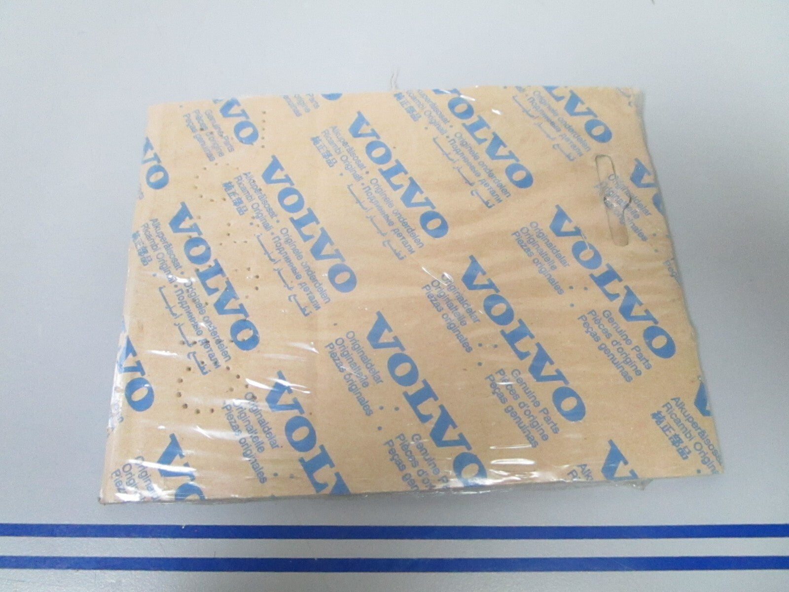 *NEW OEM* 0810 Volvo Penta Gasket 1378491