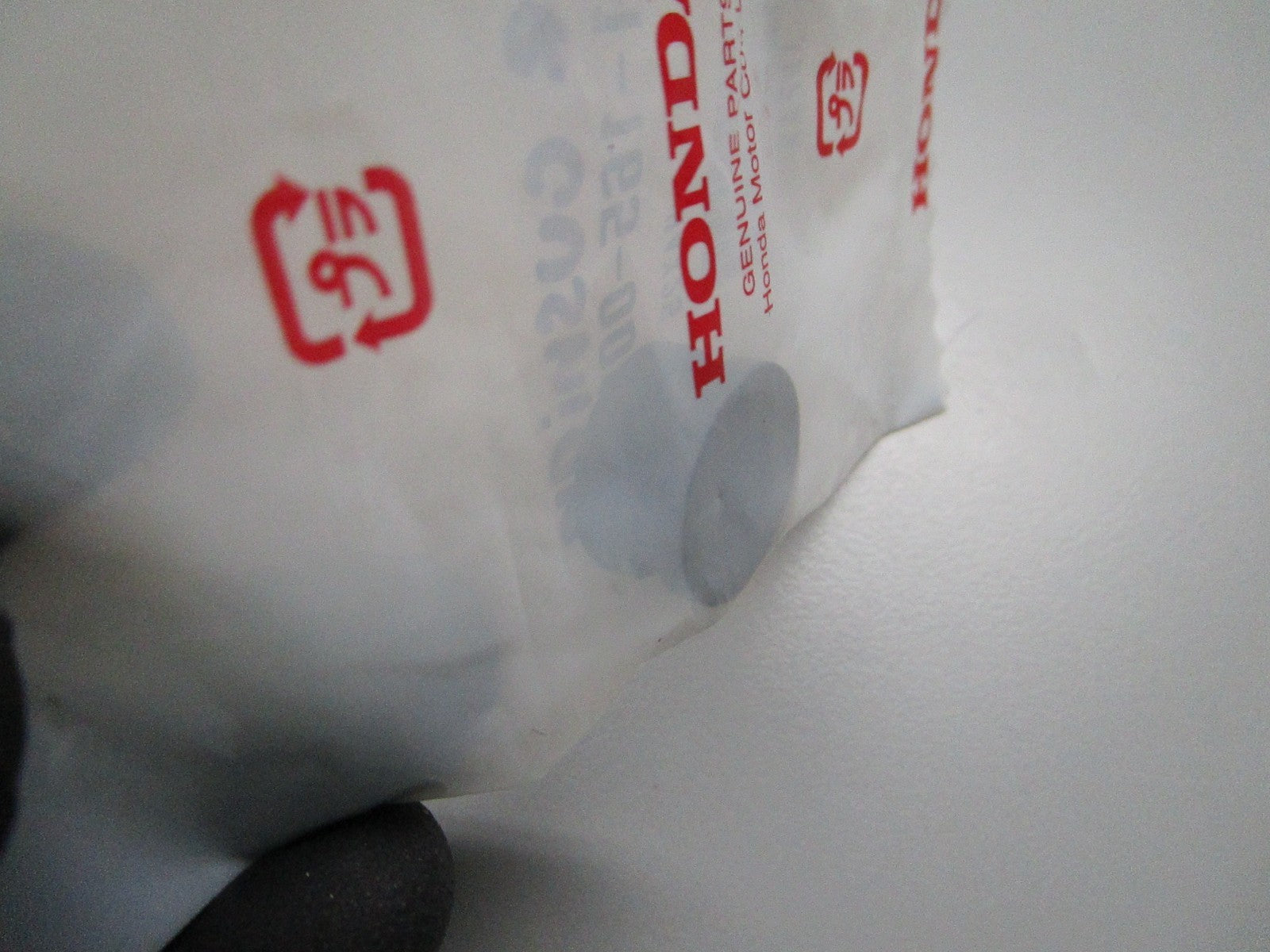 *NEW OEM* 0810 Honda Fender Cushion 80101-165-000