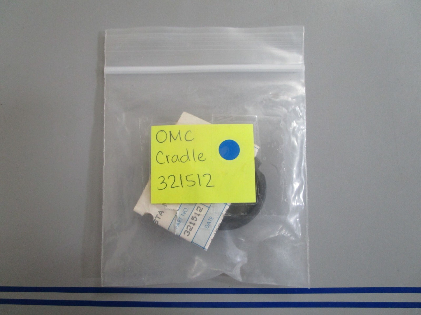 *NEW OEM* 0770 OMC Johnson Evinrude Cradle 321512 0321512