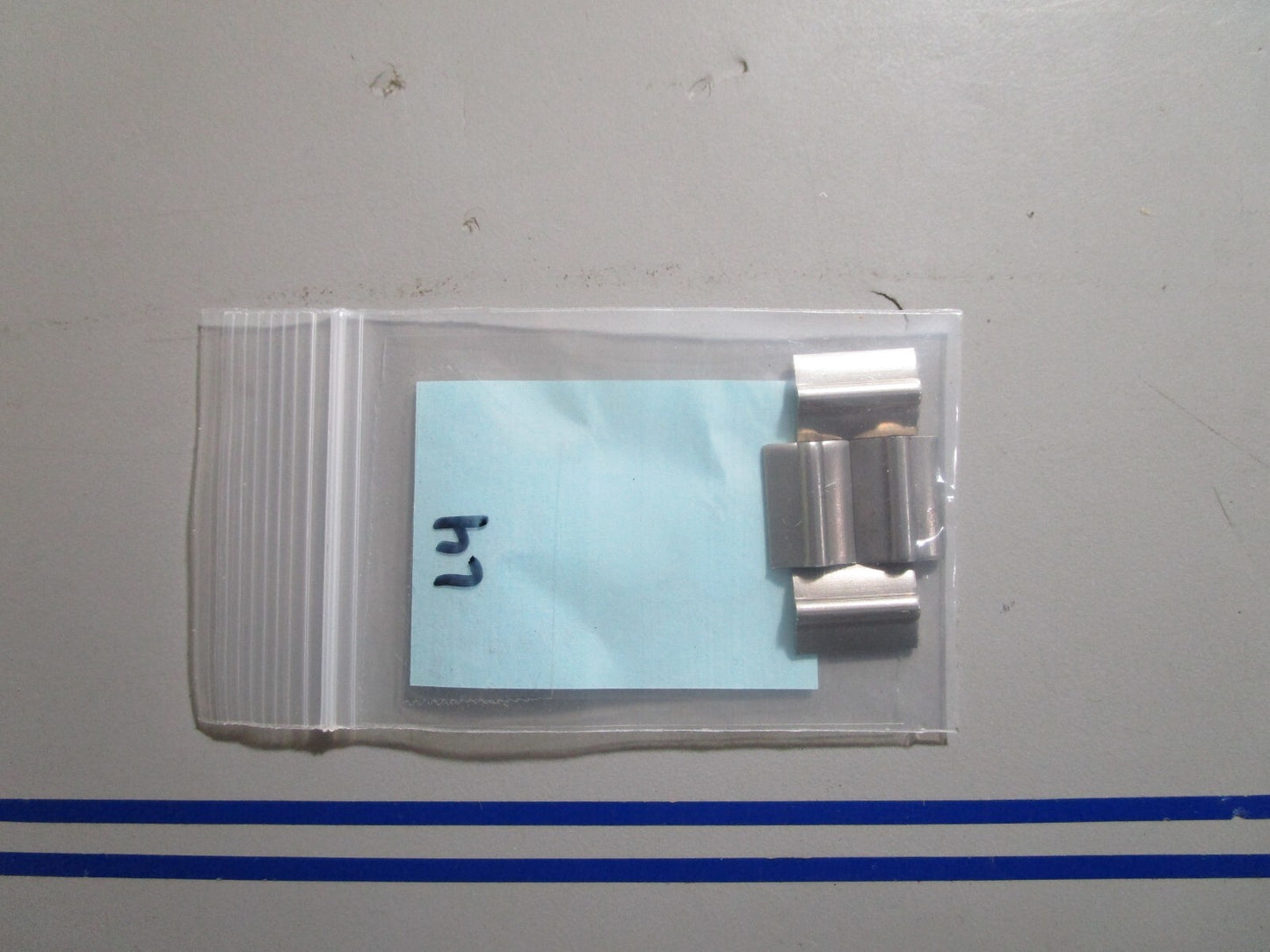 *NEW OEM* (LOT OF 4) 0810 Mercury Quicksilver Key 28-56662