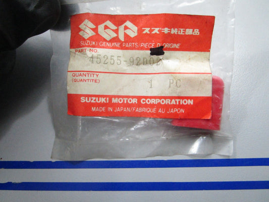 *NEW OEM* 0810 Suzuki Rubber 45255-92D02