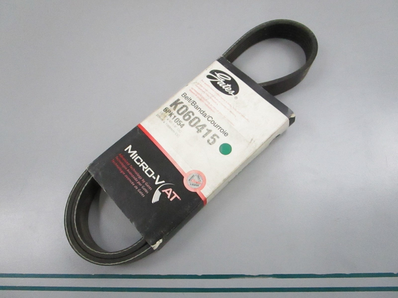 Gates NEW Micro-V Serpentine Belt K060415 6-Rib 0810