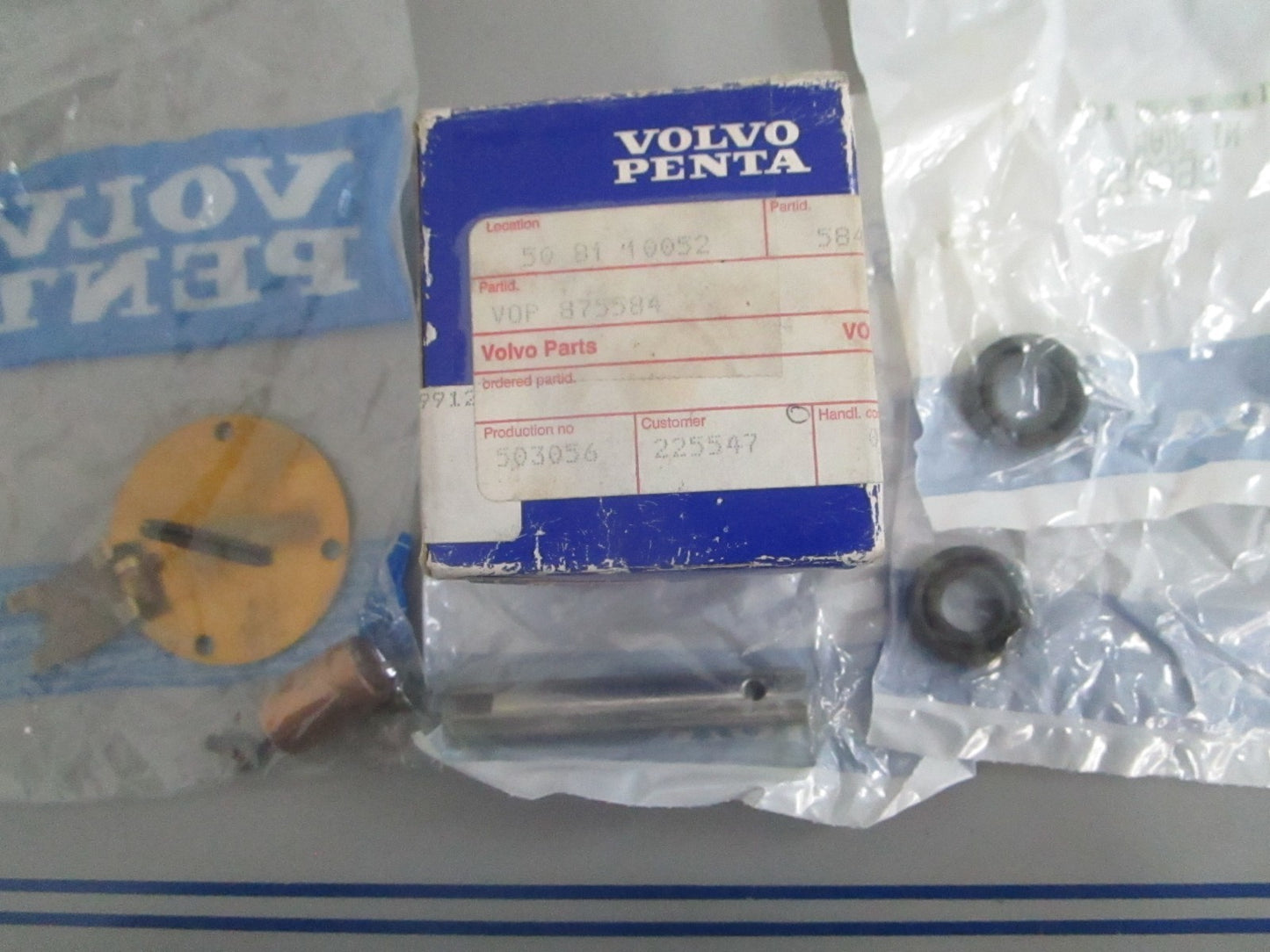 *NEW OEM* 0820 Volvo Penta Water Pump Repair Kit 875584