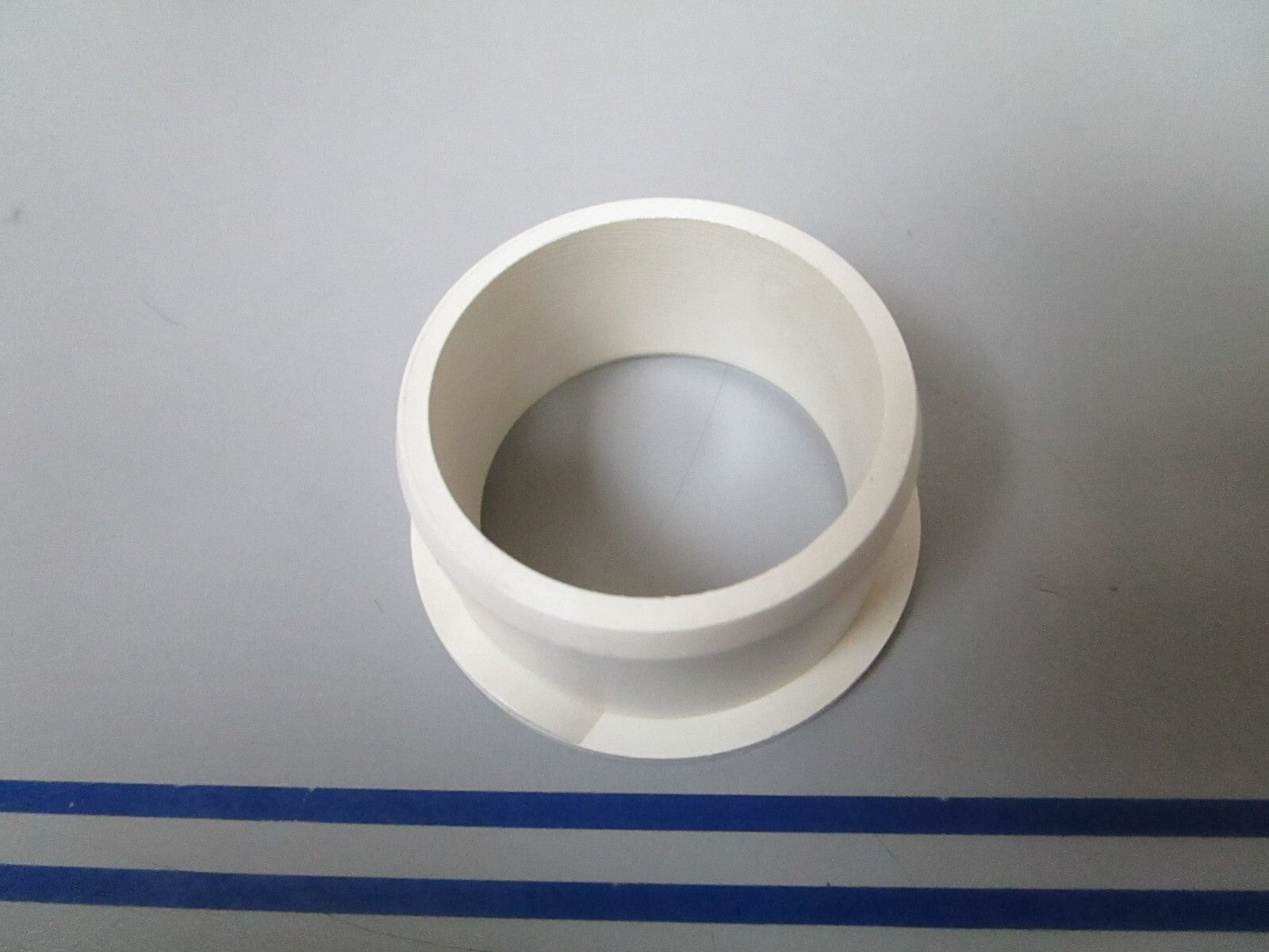 *NEW OEM* 0810 Volvo Penta Bushing 872363