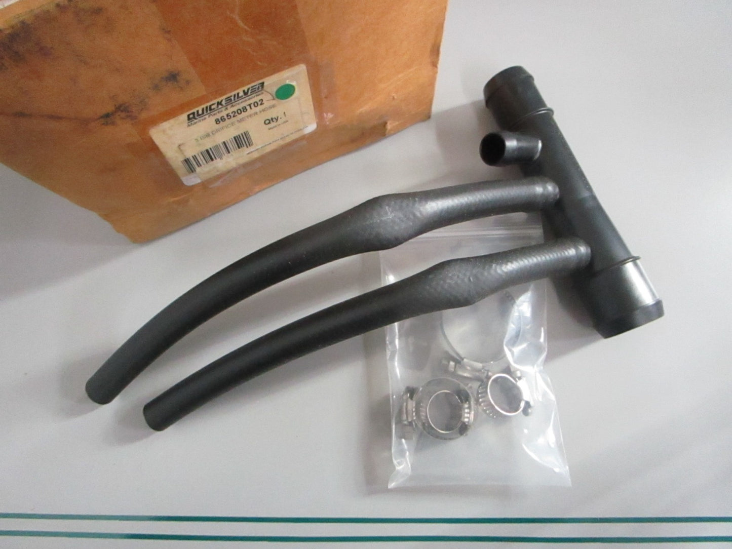 NEW OEM 865208T02 Mercury Quicksilver 3 Bib Orifice Meter Hose 0820