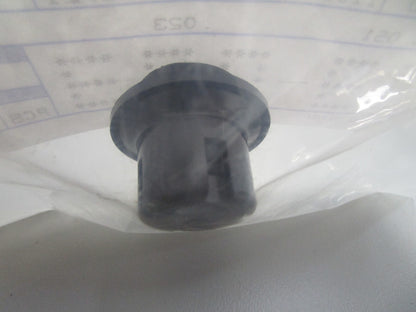 *NEW OEM* 0810 OMC Johnson Evinrude Thermostat Housing 336178 0336178