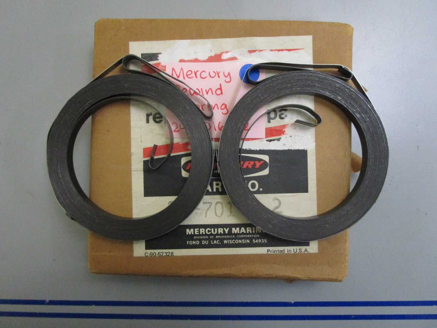 *NEW OEM* (LOT OF 2) 0820 Mercury Quicksilver Rewind Spring 24-70167-2