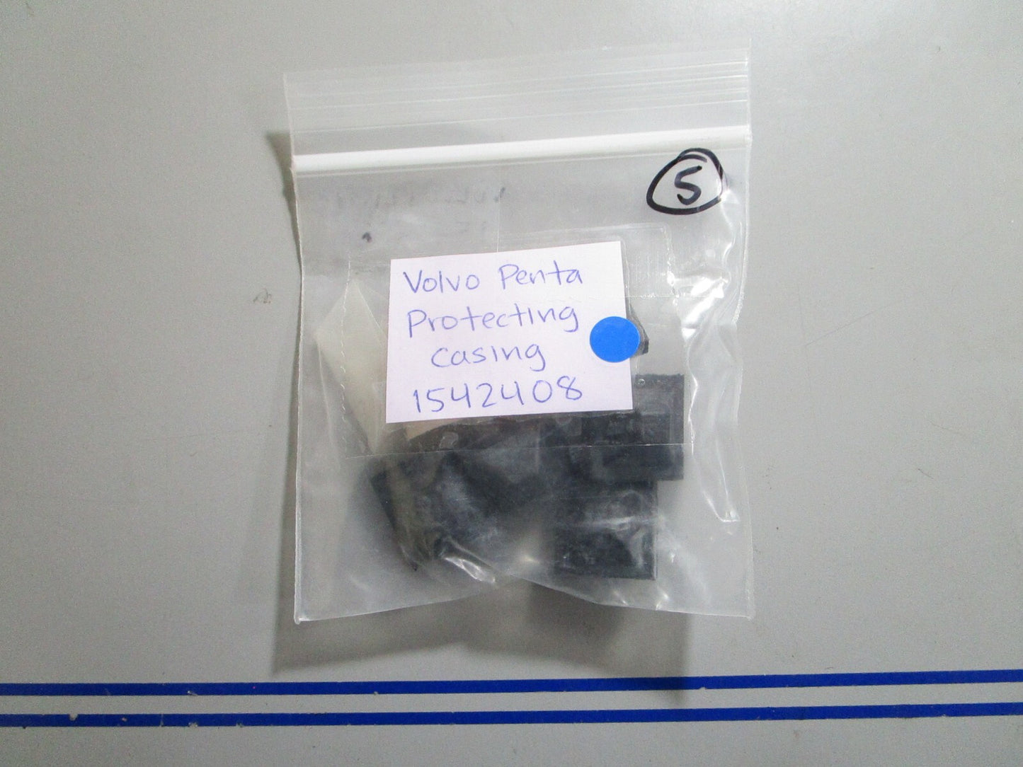 *NEW OEM* 0810 Volvo Penta Protecting Casing 1542408