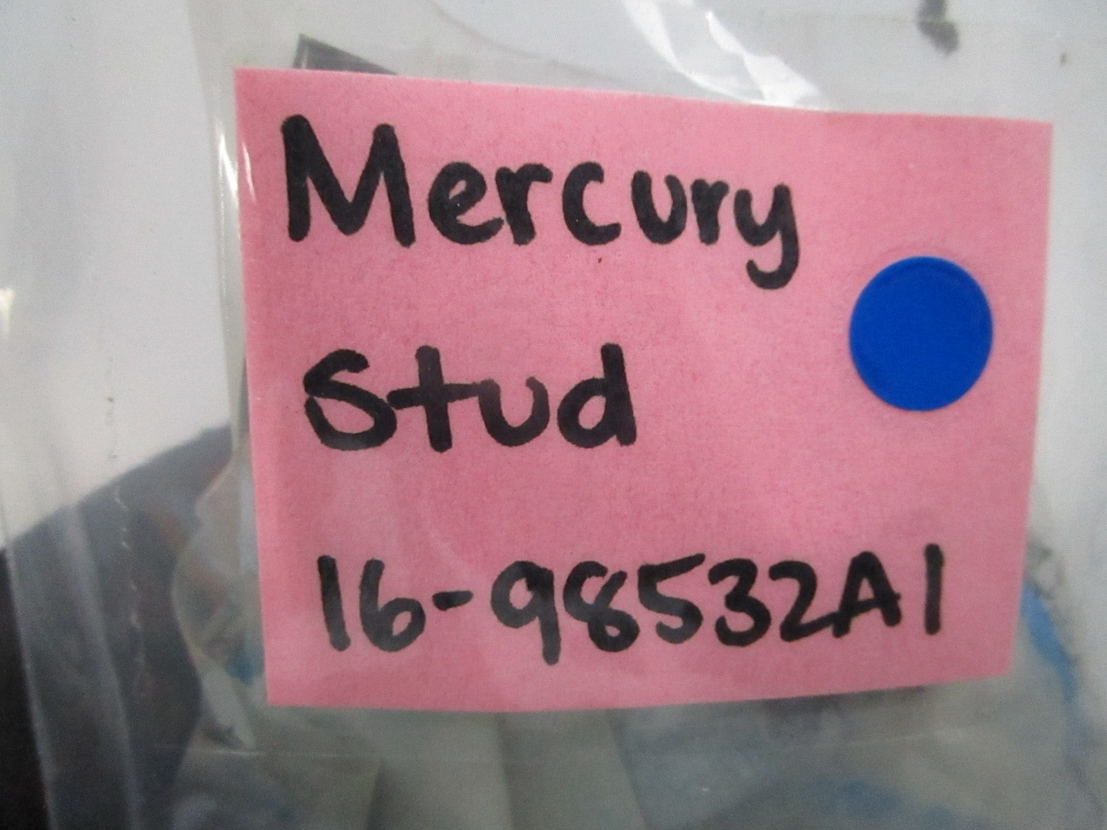 *NEW OEM* 0810 Mercury Quicksilver Stud 16-98532A1