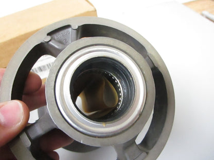 *NEW OEM* 0720 Mercury Quicksilver Bearing Carrier 73020A14