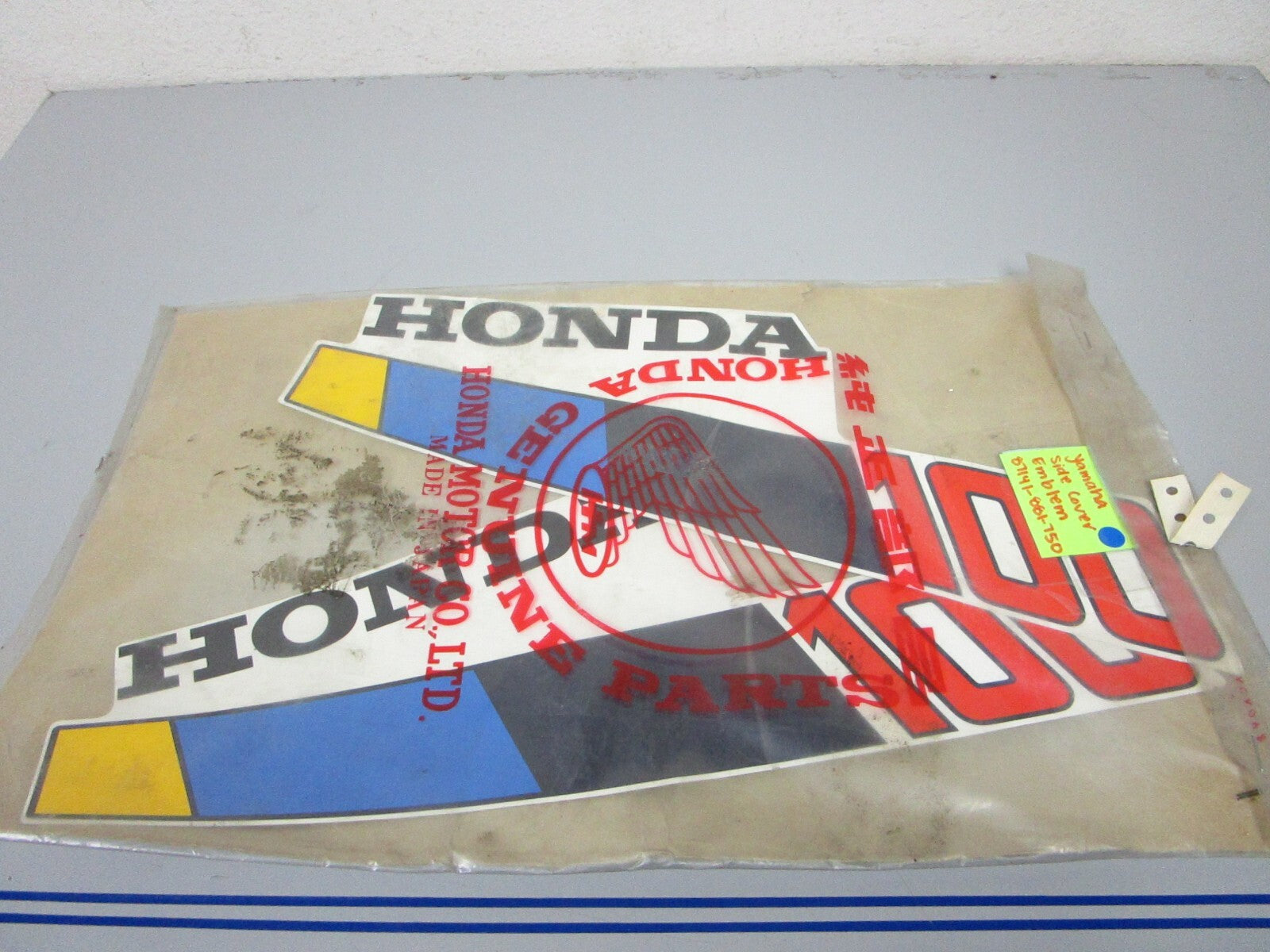 *NEW OEM* 0810 Yamaha Side Cover Emblem 87141-881-750