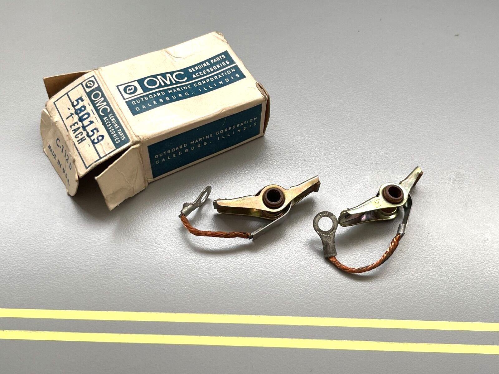 *NEW OEM* 0750 OMC Johnson Evinrude CONTACT SET 580159 0580159