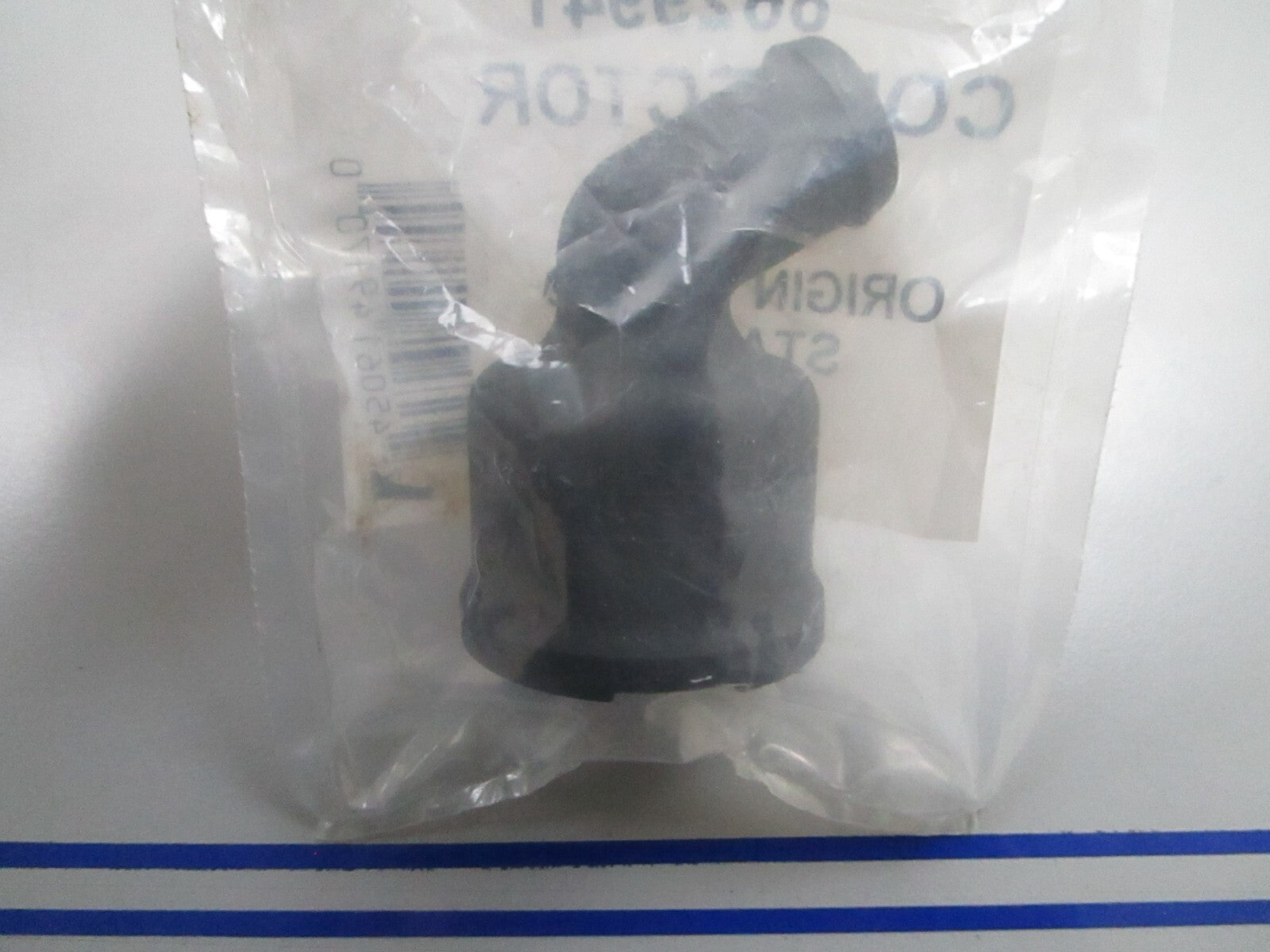 *NEW OEM* 0810 Mercury Quicksilver Connector 862994T