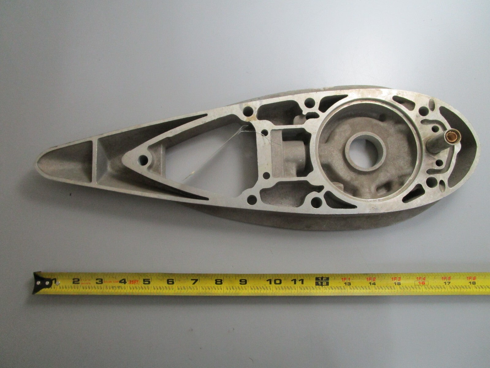 *NEW OEM* 0820 OMC Johnson  Evinrude Extension Tube Ay 328488 0328488