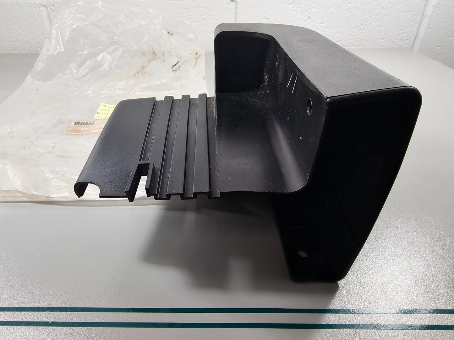 NEW OEM J38-78167-00-00 Yamaha Left Rear Bumper End Cap 0810