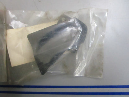 *NEW OEM* 0810 Mercury Force Carburetor Cover F521708