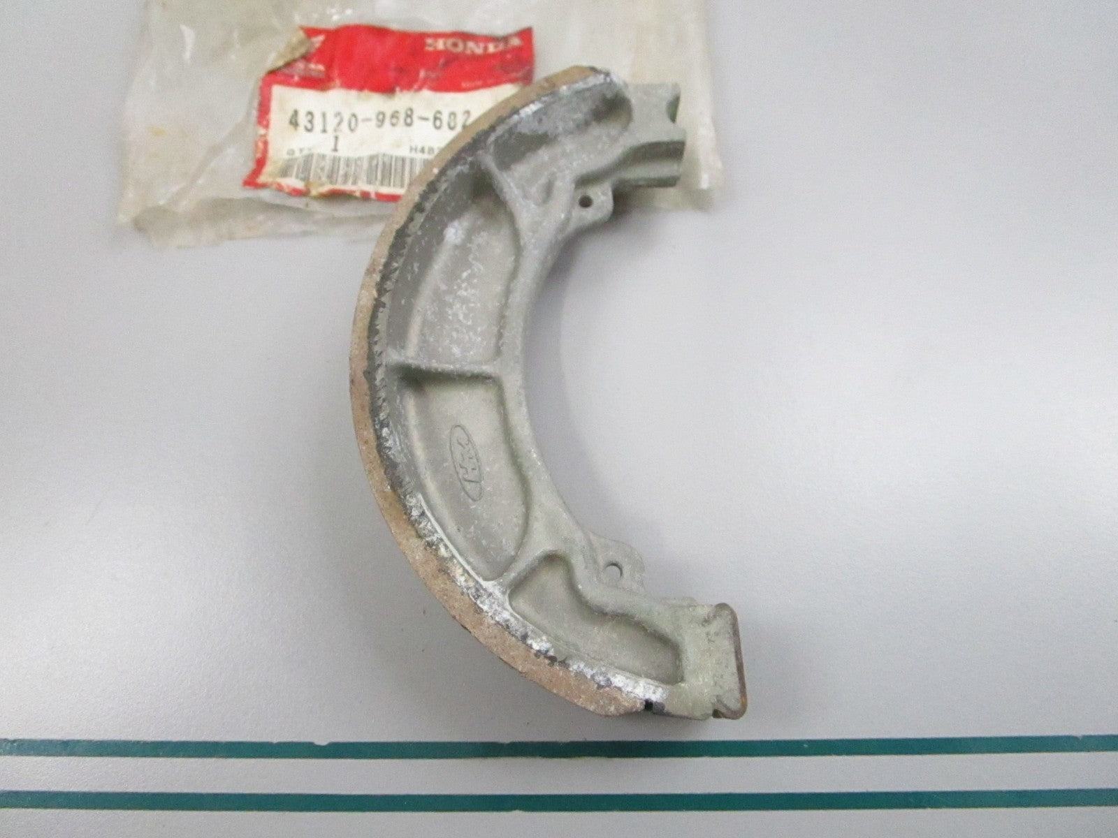 NEW OEM 43120-968-682 Honda Brake Shoe 0810