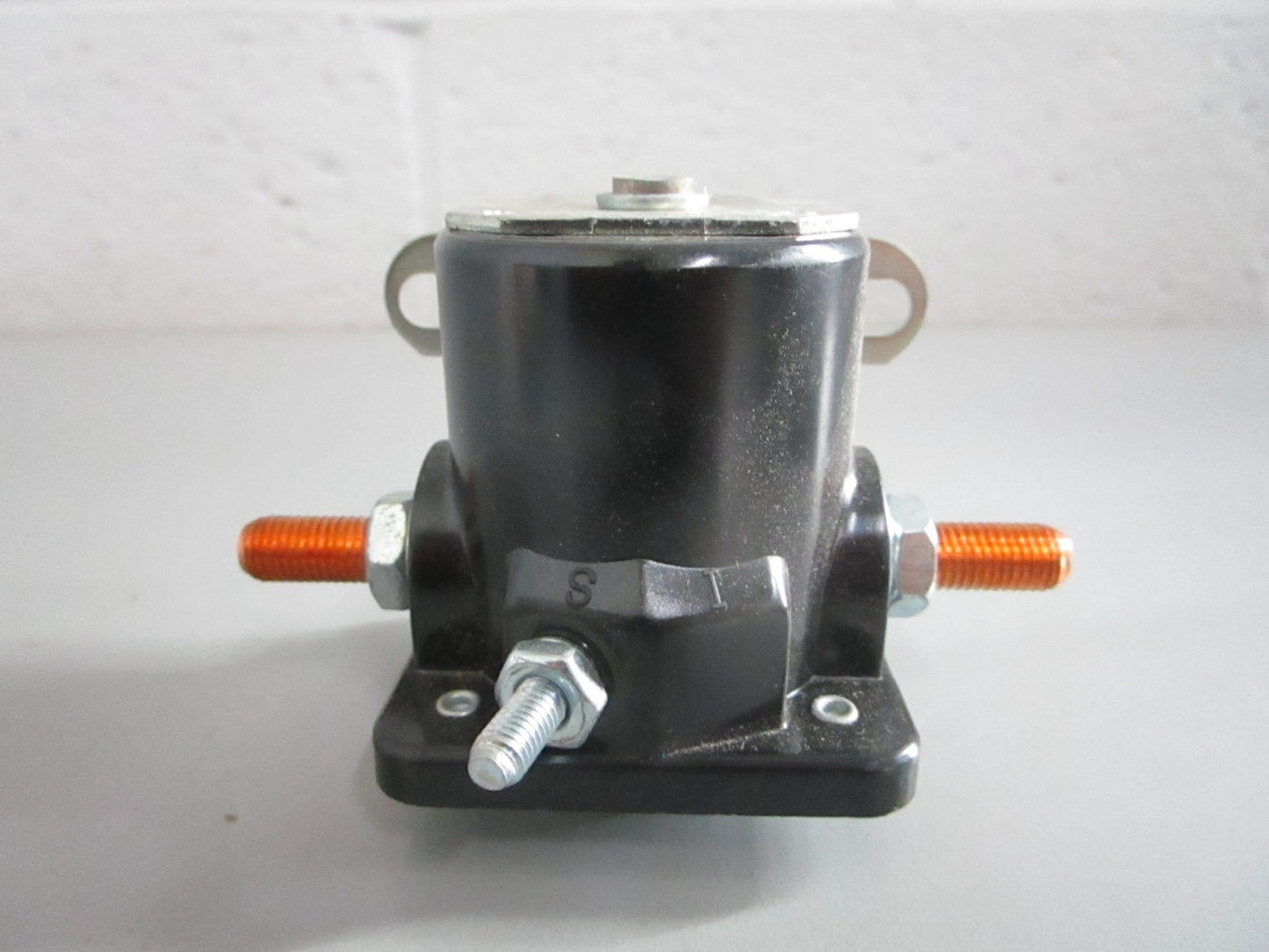 NEW OEM 182330M92 AGCO Solenoid 0820