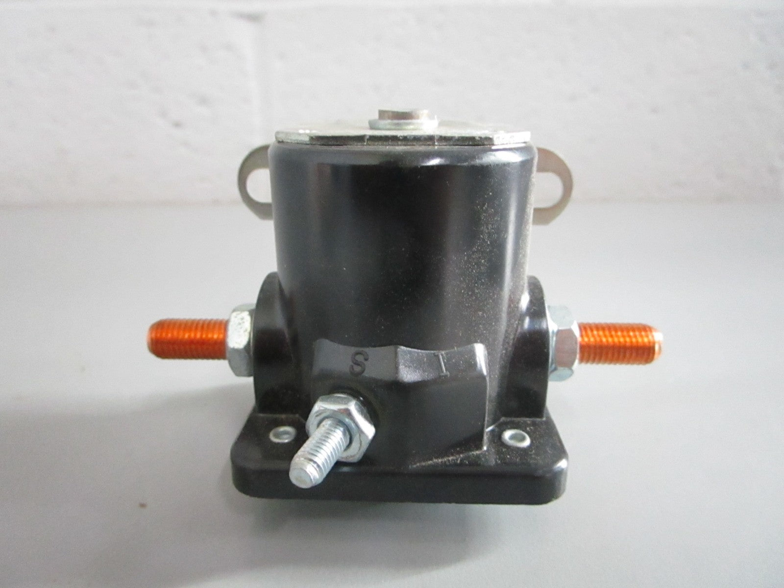 NEW OEM 182330M92 AGCO Solenoid 0820