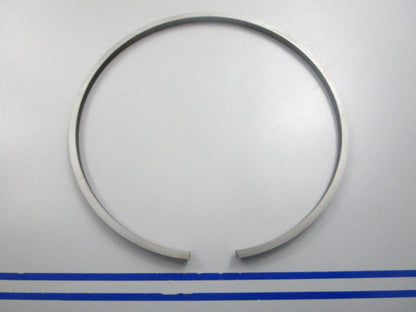 NEW OEM 323749 0323749 OMC Johnson Evinrude Ring 0810