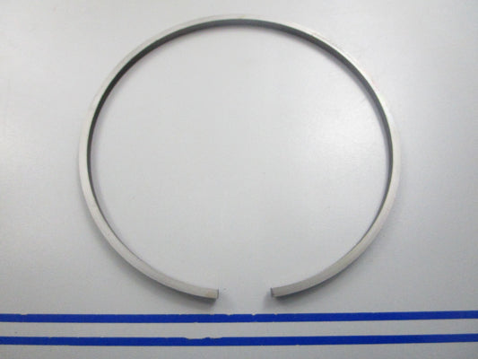 NEW OEM 323749 0323749 OMC Johnson Evinrude Ring 0810