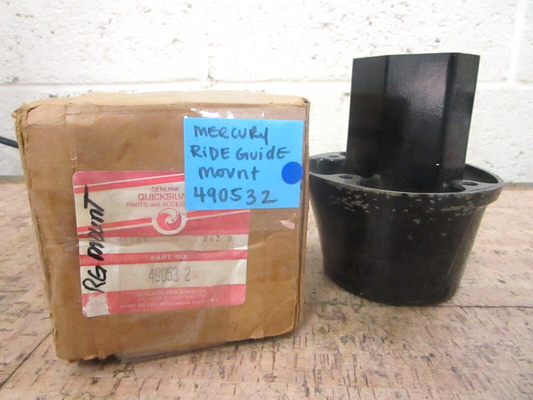 *NEW OEM* 0780 Mercury Quicksilver Ride Guide Mount 490532