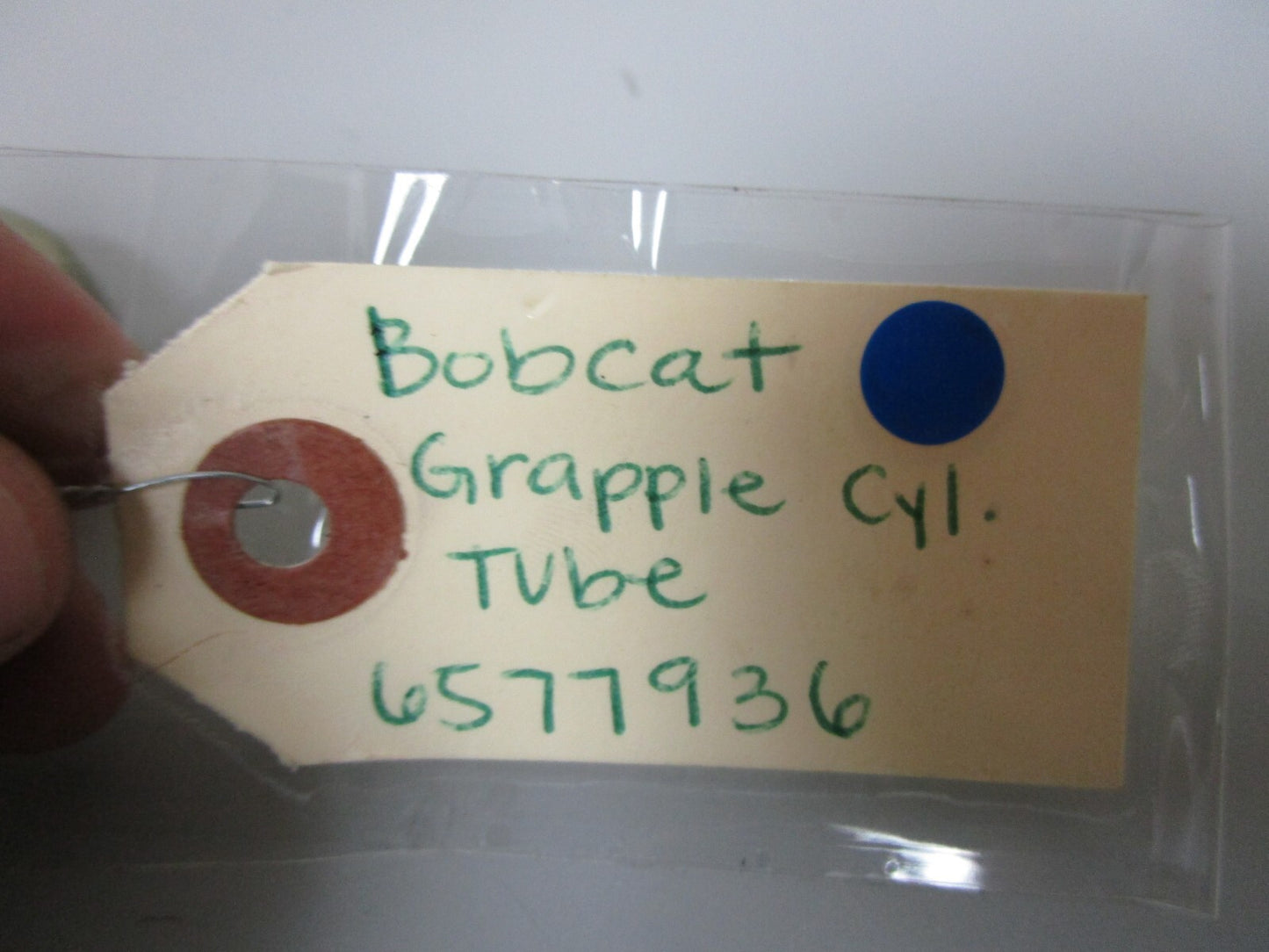 *NEW OEM* 0720 Bobcat Grapple Cylinder Tube 6577936