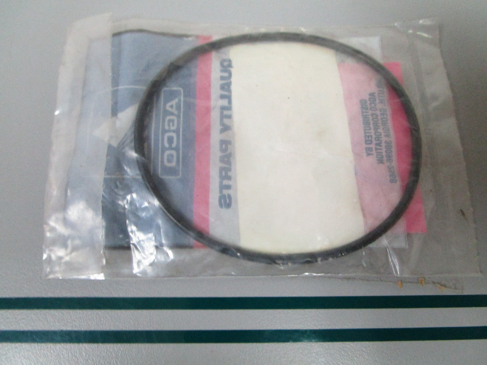 NEW OEM 72094340 AGCO Oil Seal 0810