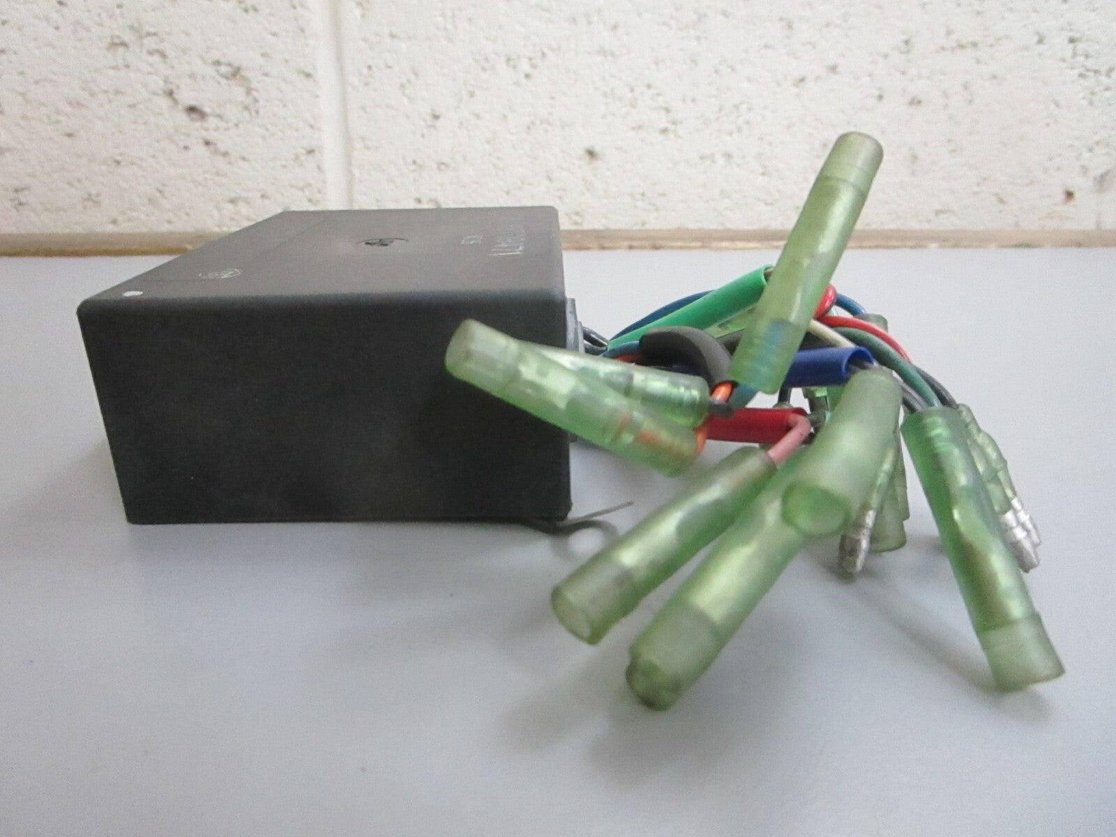 *NEW OEM* 0820 Suzuki CDI Unit 32900-94700