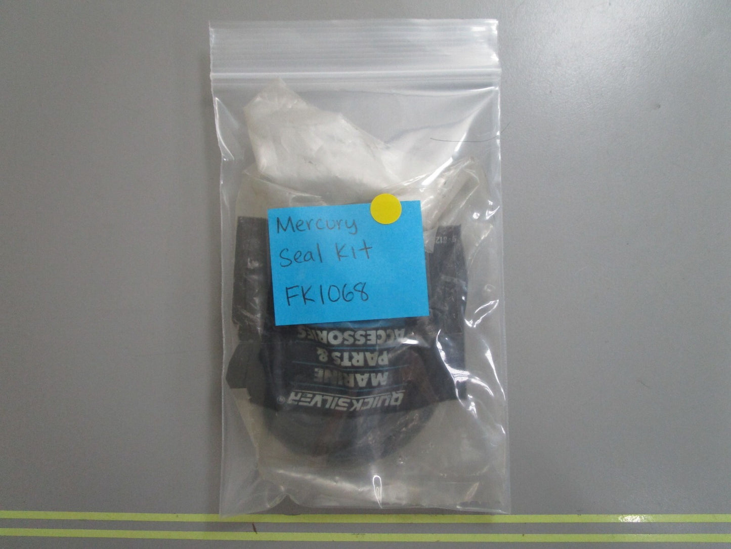 *NEW OEM* 0770 Mercury Quicksilver Seal Kit FK1068