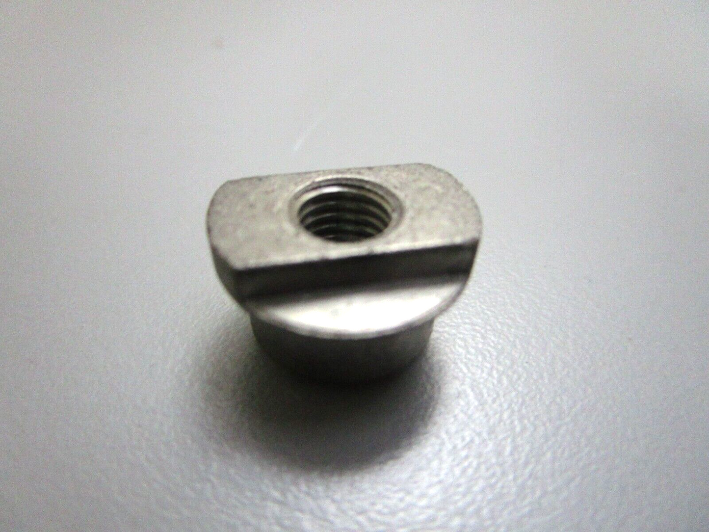 *NEW OEM* 0750 Mercury Quicksilver PIVOT NUT 48003