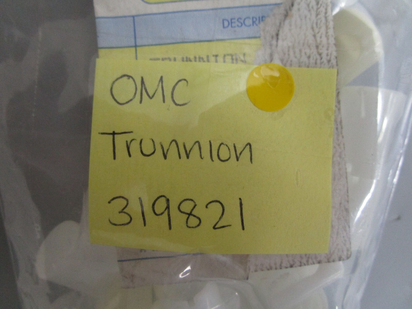 *NEW OEM* (LOT OF 4) 0770 OMC Johnson Evinrude Trunnion 319821 0319821