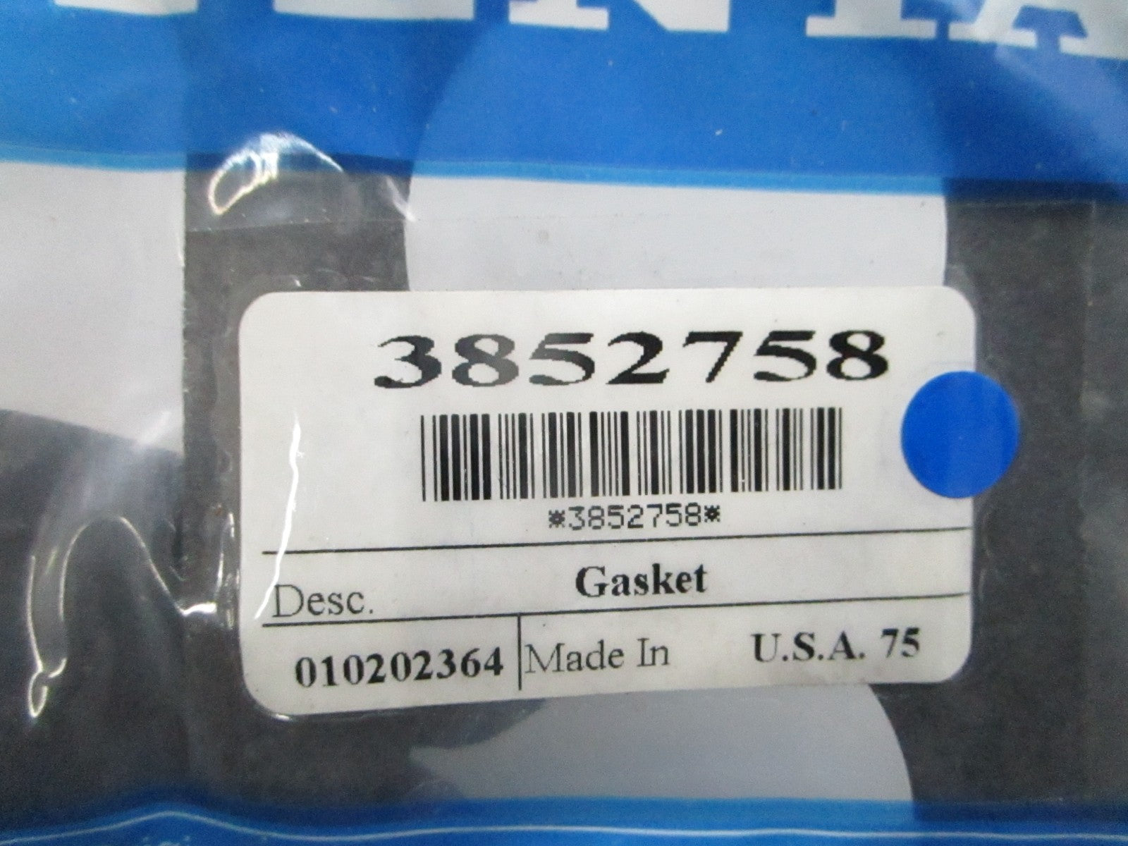 *NEW OEM* 0810 Volvo Penta Gasket 3852758