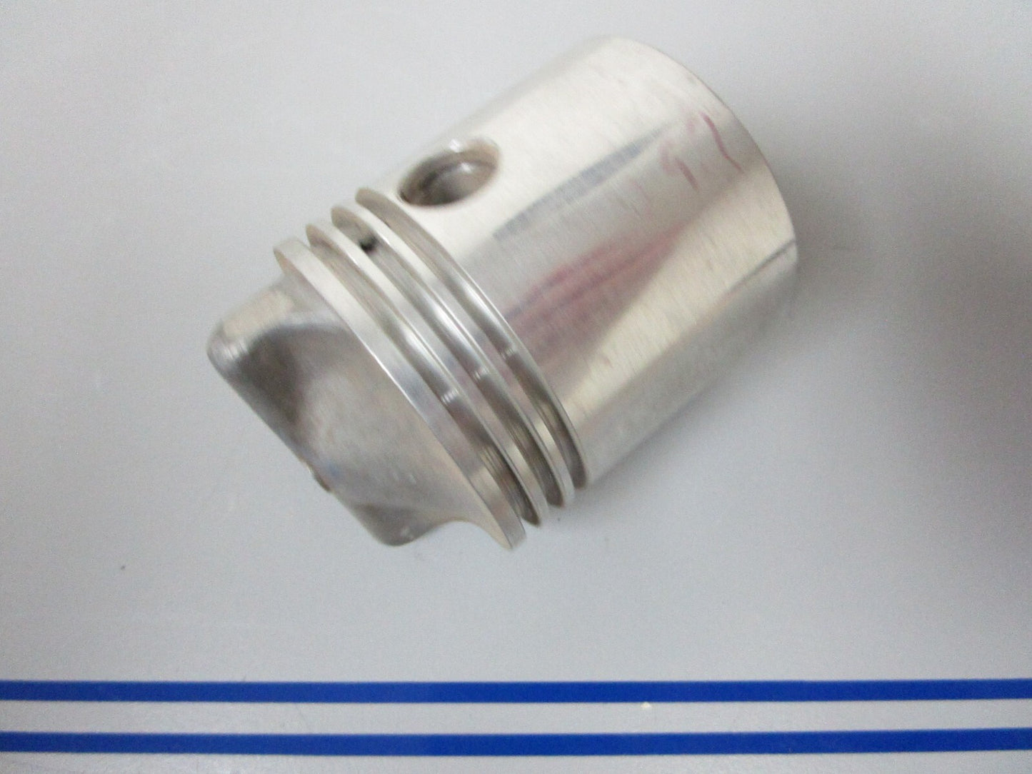 *NEW OEM* 0720 OMC Johnson Evinrude Piston Assembly 302297