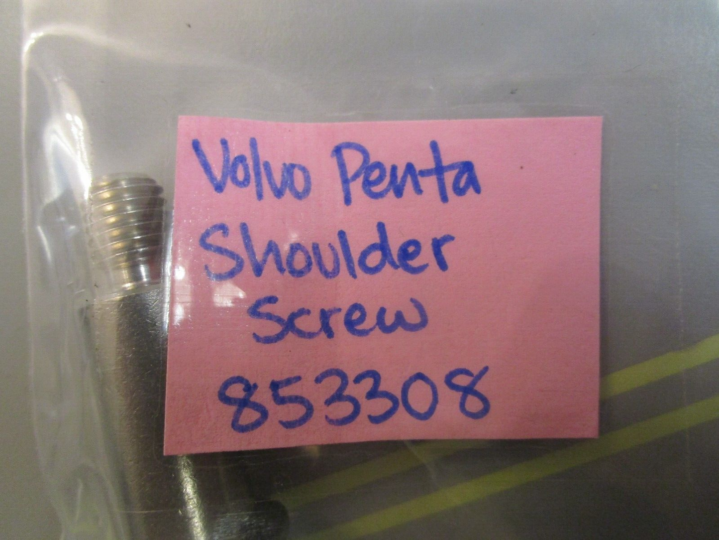 *NEW OEM* 0750 Volvo Penta SHOLDER SCREW 853308