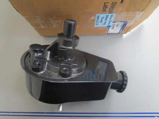 *NEW OEM* 0820 Volvo Penta Steering Pump 3888323