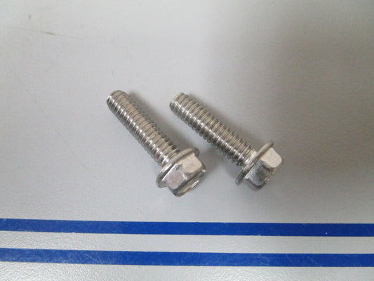 *NEW OEM* (LOT OF 2) 0810 OMC Johnson Evinrude Screw 333710 0333710