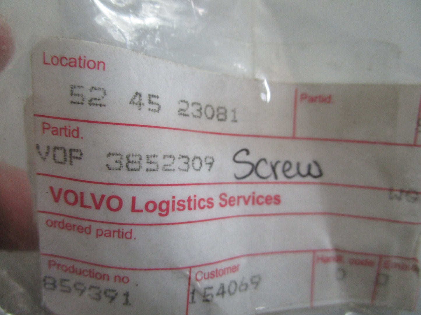 *NEW OEM* 0750 Volvo Penta SCREW 3852309