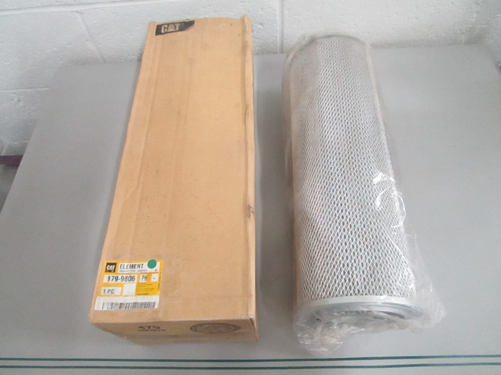 CAT 179-9806 Ultra High Efficiency Hydraulic Filter 320 325 330 Exc NEW OEM 0820