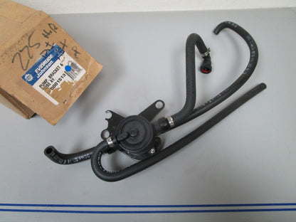 *NEW OEM* 0720 OMC Johnson Evinrude Pump Bracket & Hose Assembly 5001513