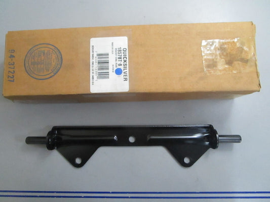 *NEW OEM* 0820 Mercury Quicksilver Rear Bracket Cowl 18578T8
