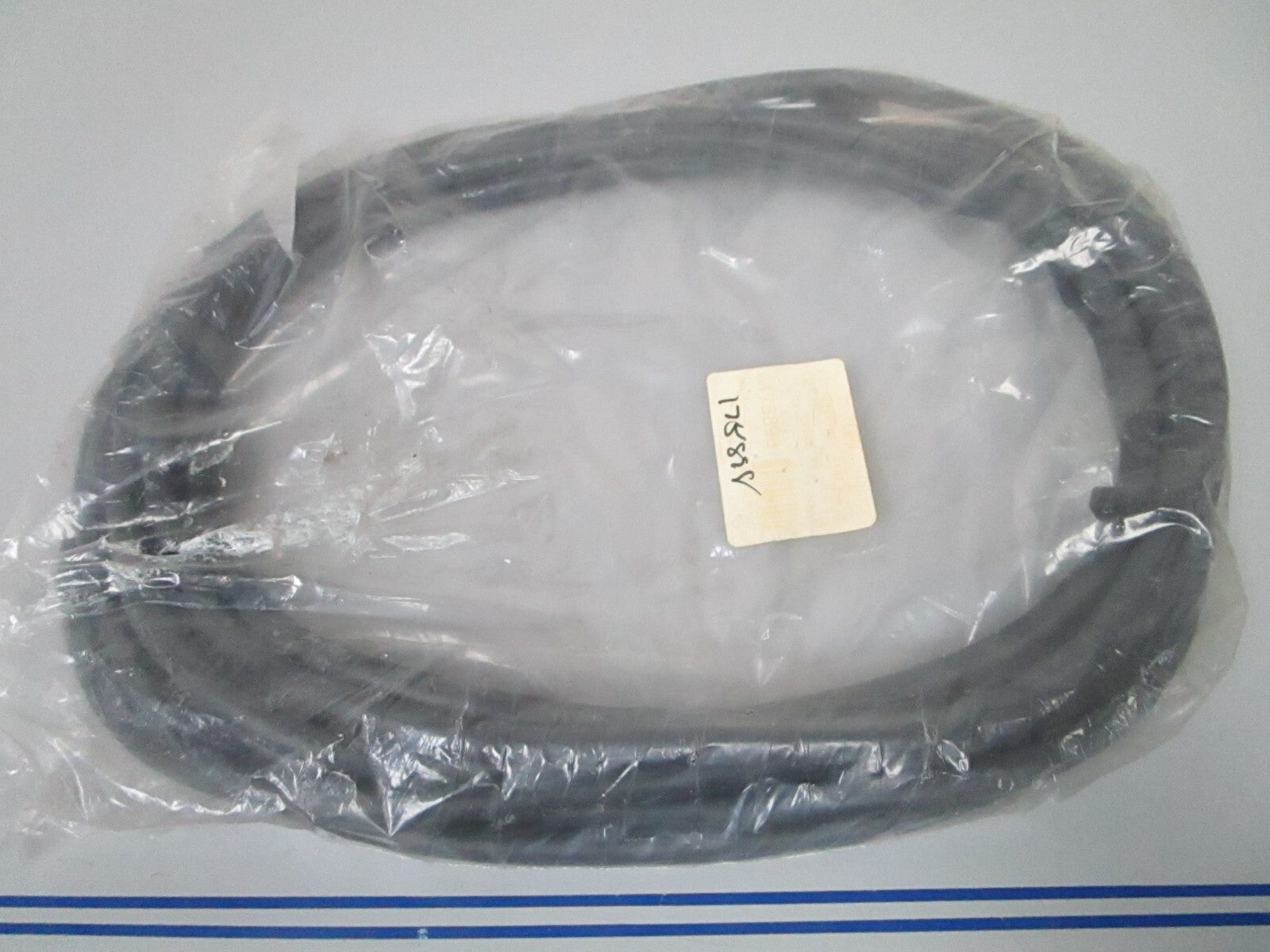 *NEW OEM* 0810 OMC Johnson Evinrude Cable Assembly 175898 0175898