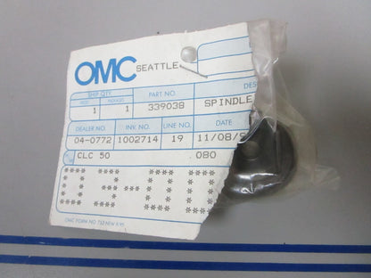 *NEW OEM* 0720 OMC Johnson Evinrude Spindle 339038 0339038