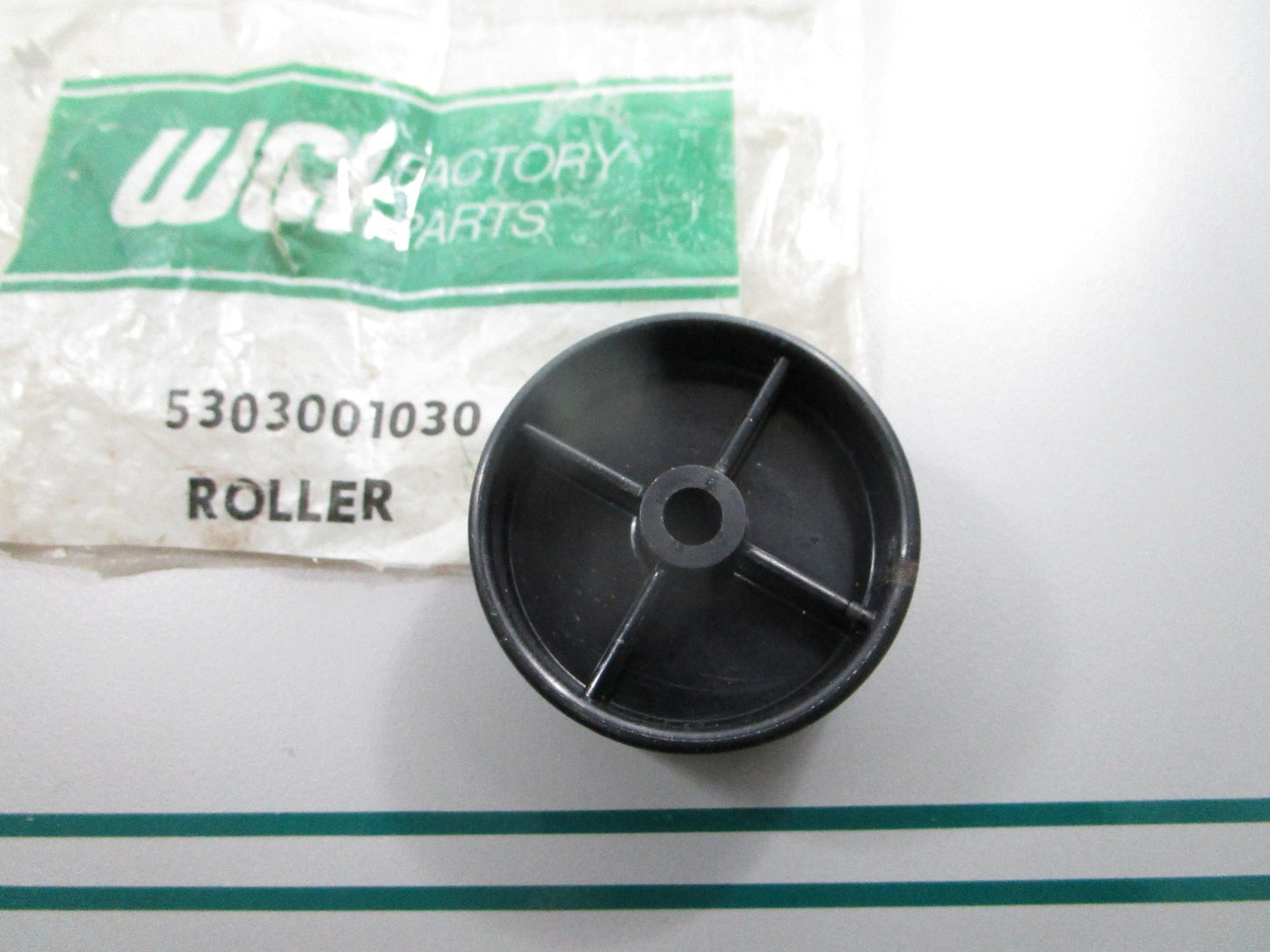 NEW 5303001030 WCI Roller 0810