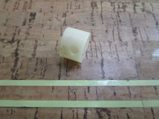 *NEW OEM* 0810 OMC Johnson Evinrude Starter Bushing 320404 0320404