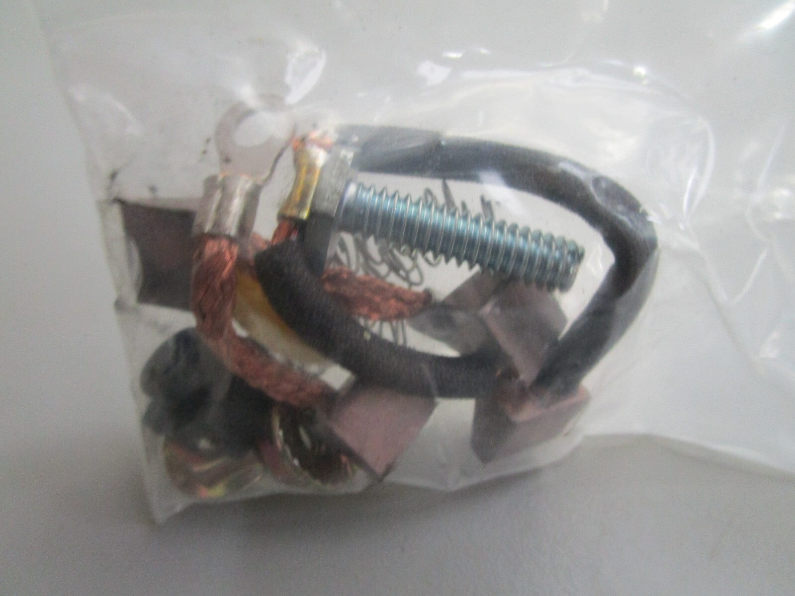*NEW OEM* 0820 Mercury Quicksilver Brush Kit 898265016