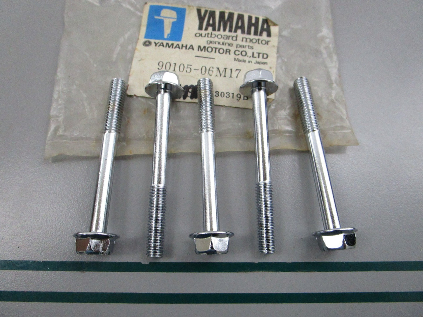 NEW OEM (LOT OF 5) 90105-06M17-00 Yamaha Flange Bolt 0810